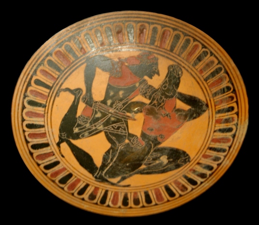 Kylix_Theseus_Minotauros_Louvre_F83